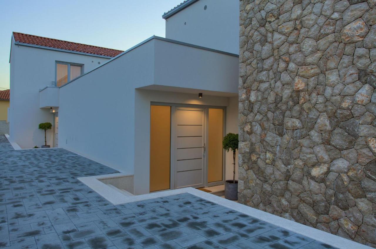 Villa Rossa Zupanje Exterior photo